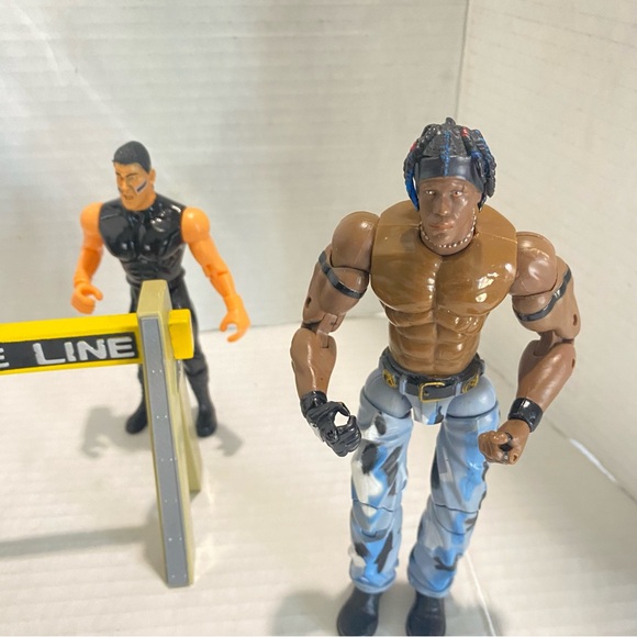 Vintage 2005 TNA Action Figures With Accessories Lot Of 6 - Picture 3 of 9